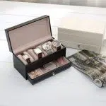 LEATHER WATCH CASE  4 SLOTS